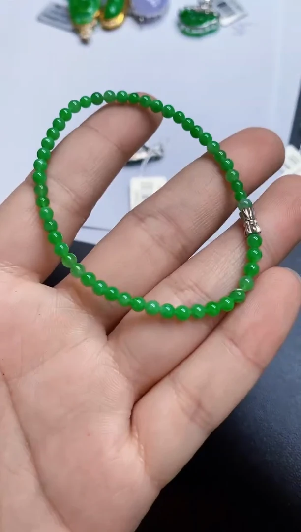 【闪购商品】翡翠颈饰18K金镶嵌手链