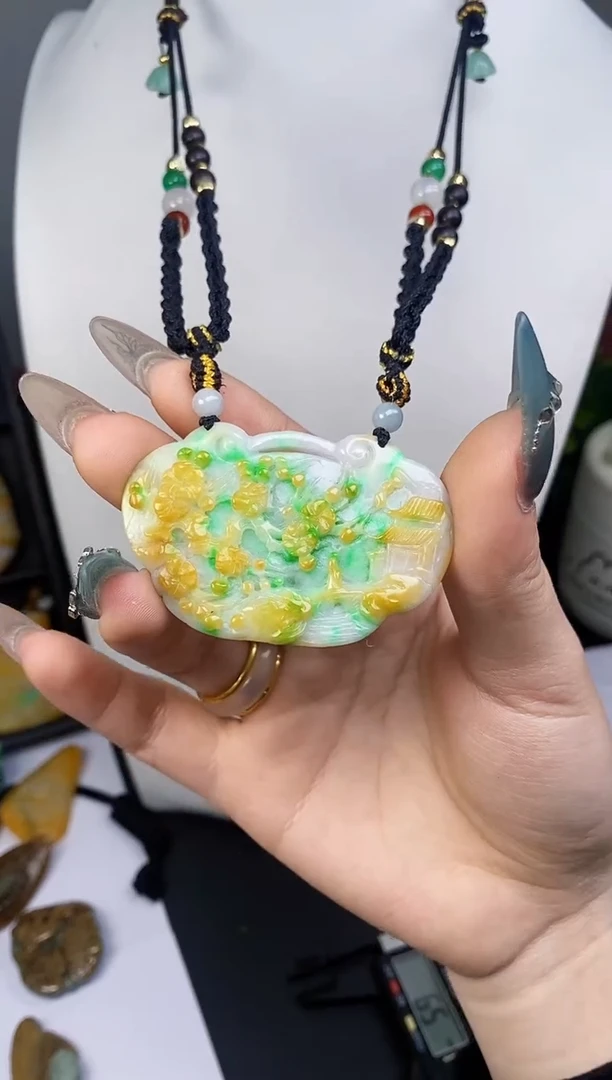 【闪购商品】定制翡翠未镶嵌A货翡翠