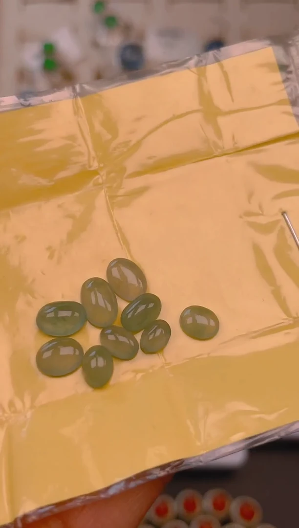 裸石翡翠天然翡翠蛋面54