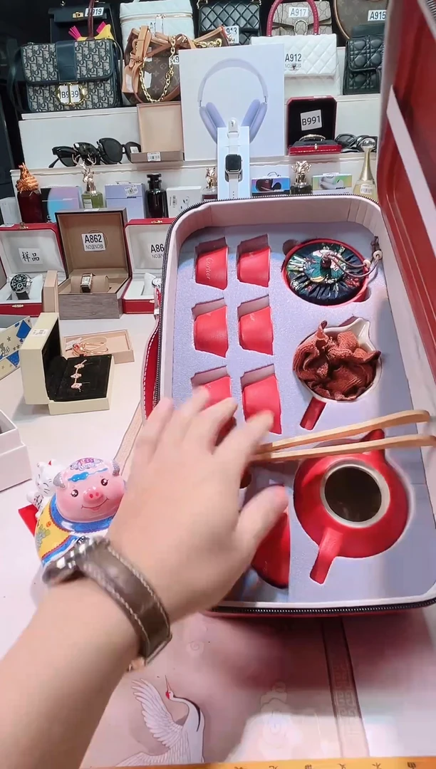 瓷片瓷器 库房到期 全部地板价@@1