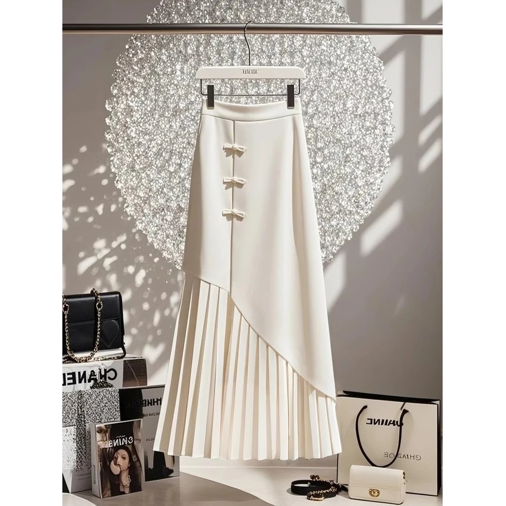 2025新中式国风设计感梨型身材高腰遮胯显瘦拼接百褶中长半身裙女