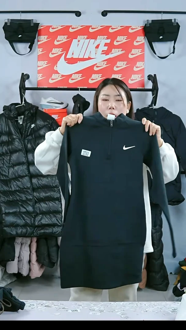 2753闪购编码运动衣以直播间过品为准尺码L