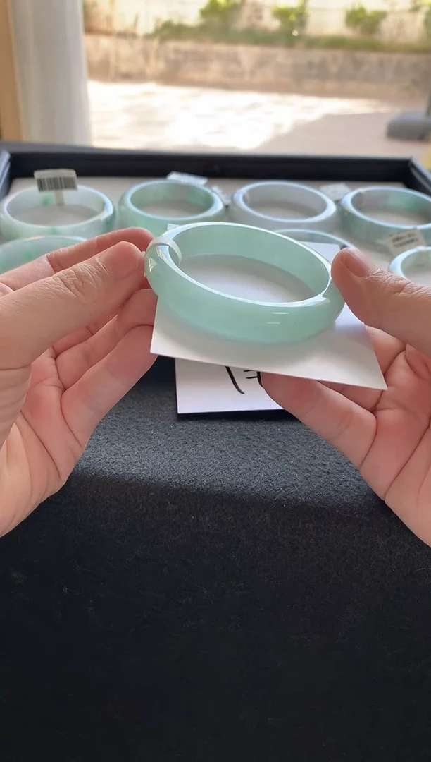 未镶嵌手镯翡翠53.6正圈Y4194买断