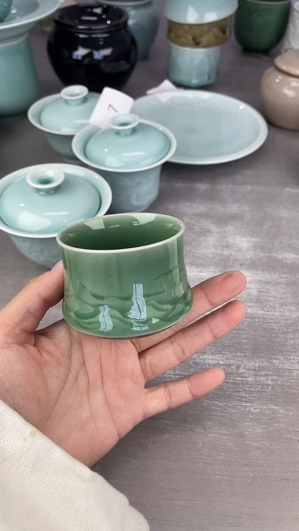 青瓷仓储清仓福利微瑕