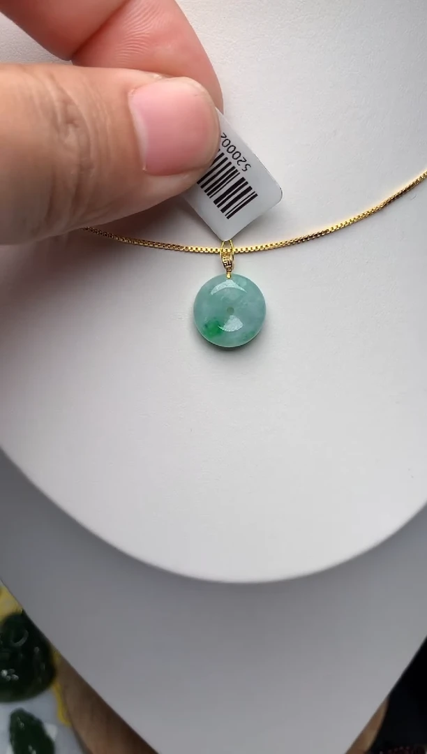 颈饰18K金镶嵌翡翠59