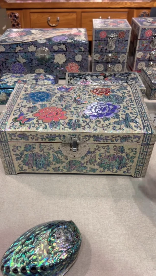 【闪购商品】紫底白边全满螺.弘贝雅螺钿漆器文化馆