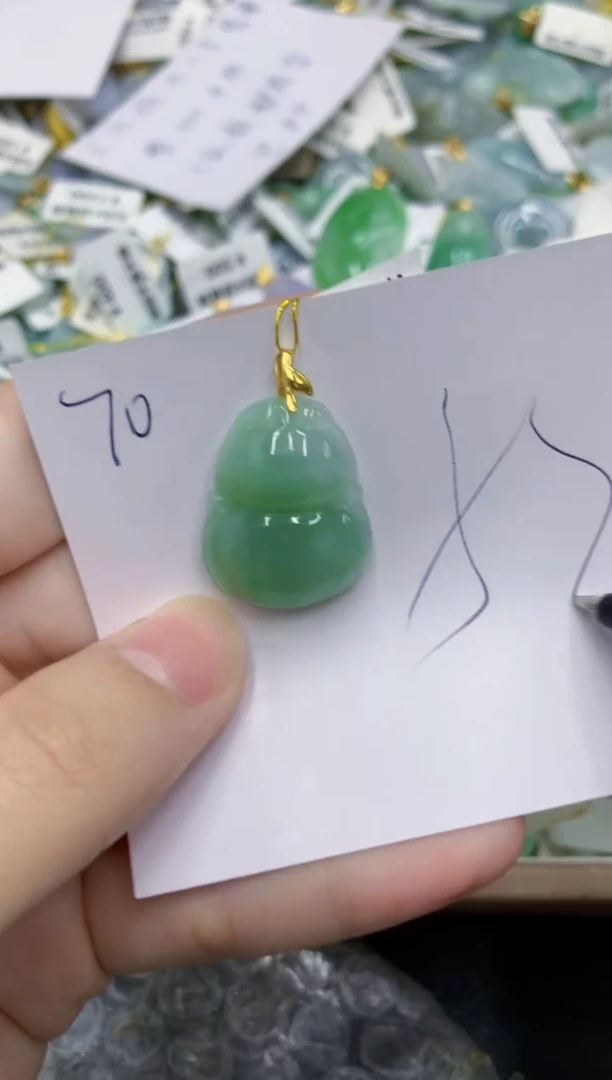 颈饰未镶嵌翡翠翡翠