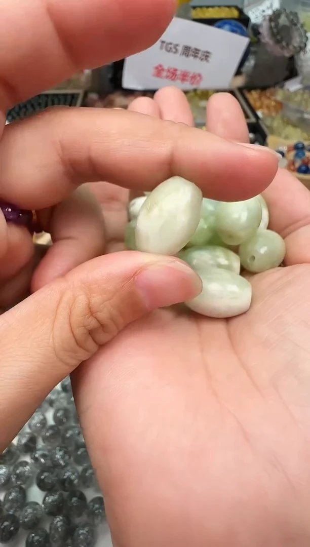 吊坠(不含链)未镶嵌水晶130多样性发其一/9.24/1个
