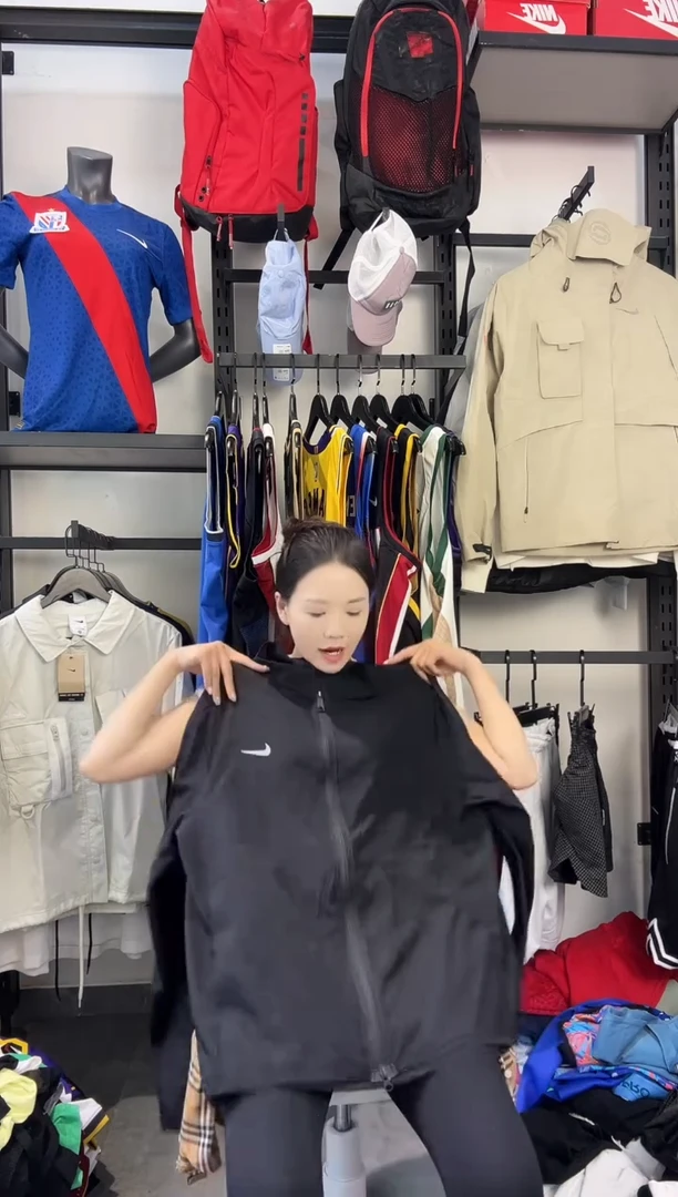 368编码 瑕疵款直播间过款为准 尺码2XL