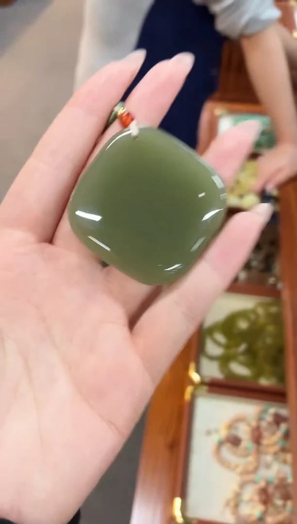 【慧慧甄选】高端轻奢多样性发货CH3602S