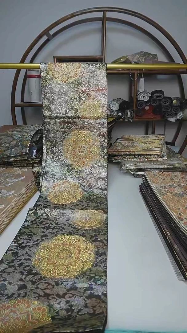 织绣147西阵织六通宝相花