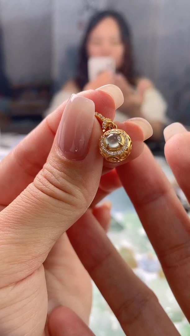 吊坠(不含链)未镶嵌翡翠1