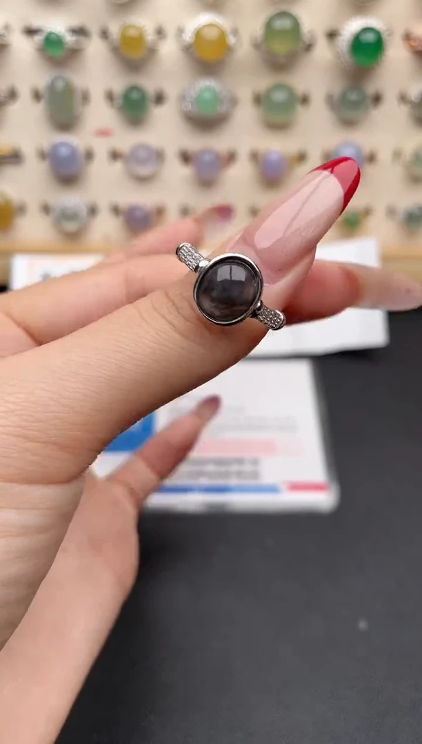 【闪购商品】翡翠戒指银S925镶嵌一物一证一礼盒