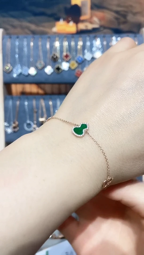 手链18K金镶嵌钻石钻石K玫绿色三葫芦