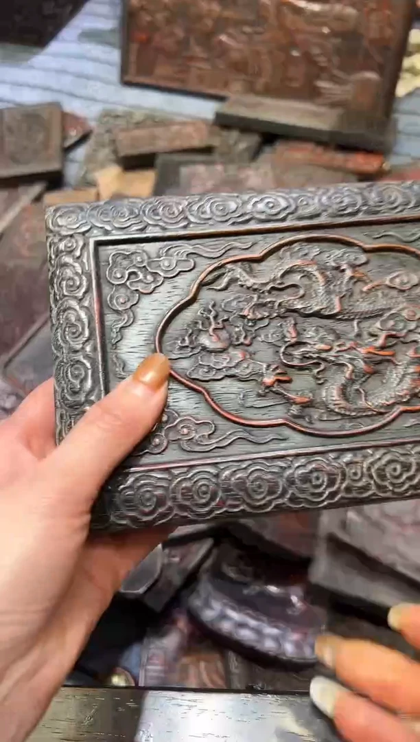 木紫檀雕刻一物一拍