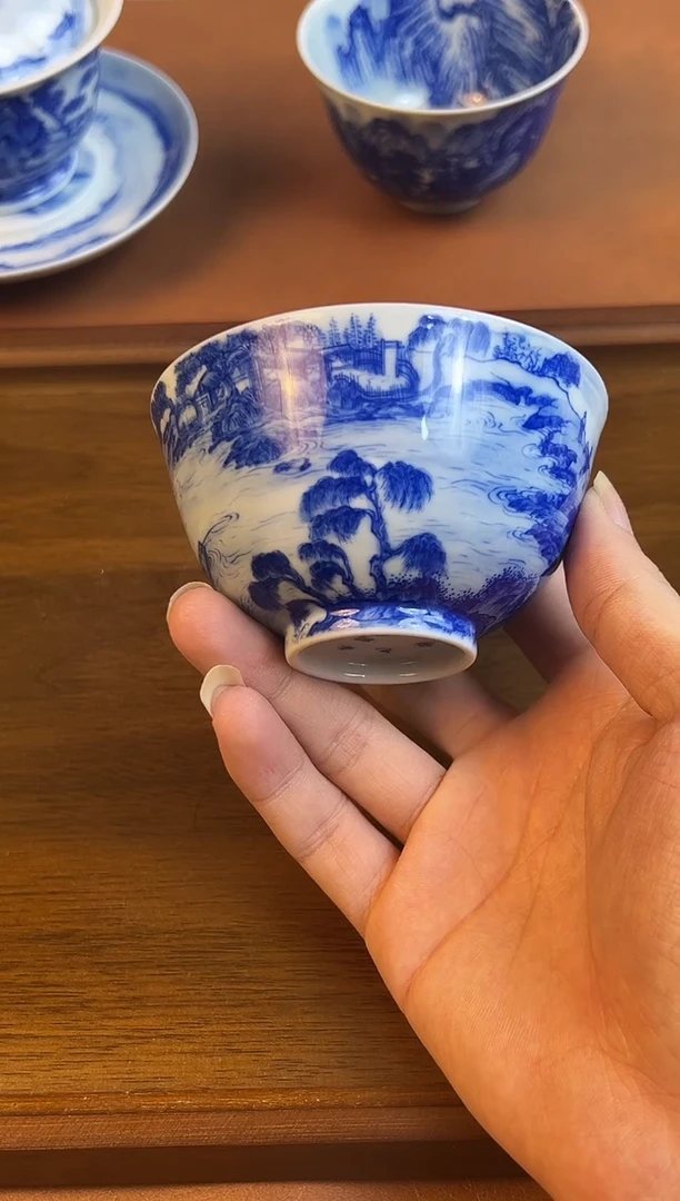 问青坊纯手工手绘青花山水柴窑主人杯