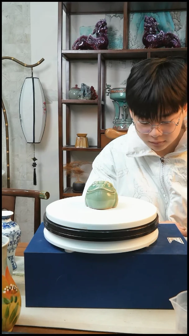 金蟾天青釉金蟾摆件