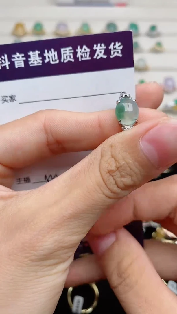 翡翠戒指银S925镶嵌....
