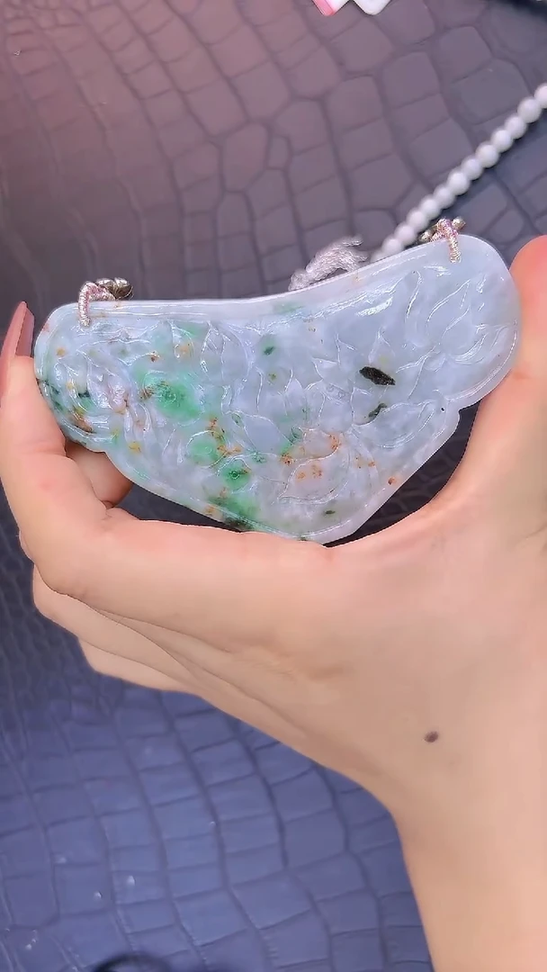 翡翠未镶嵌颈饰翡翠大牡丹花吊坠