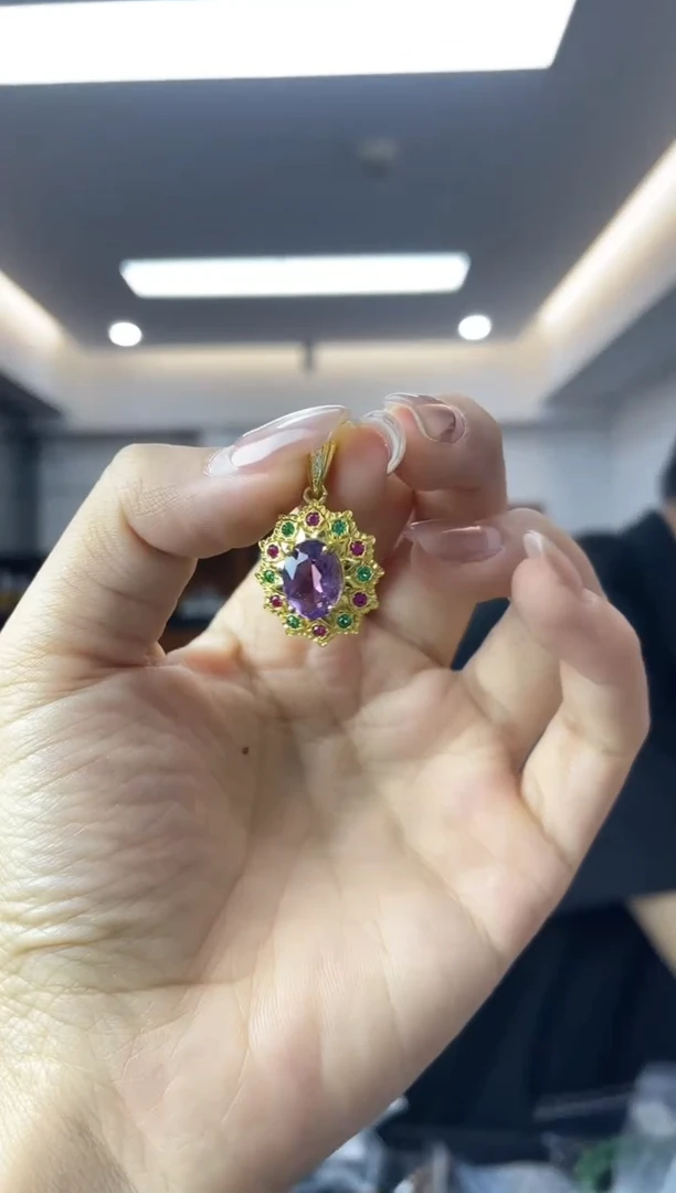 未镶嵌颈饰水晶多样性一件发货
