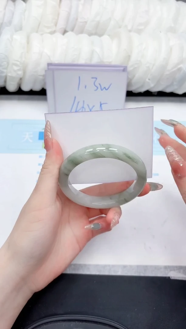 石英质玉手镯未镶嵌202-58