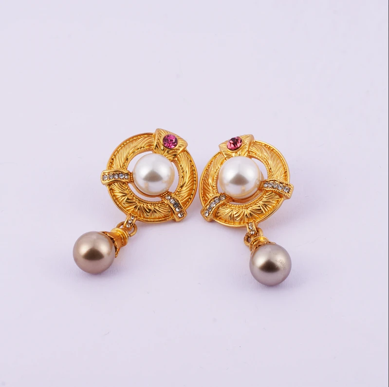 合金耳饰 设计师款时尚轻奢耳饰~5407