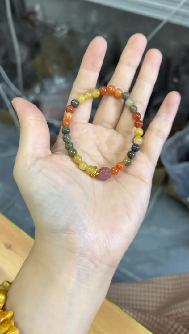 石英质玉（缅黄）手链未镶嵌缅黄多宝小米珠富甲款手链[1445]