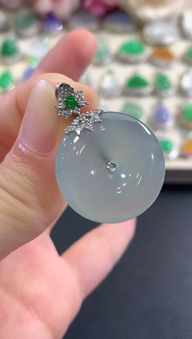 吊坠(不含链)18K金镶嵌翡翠b60多样性一件发货