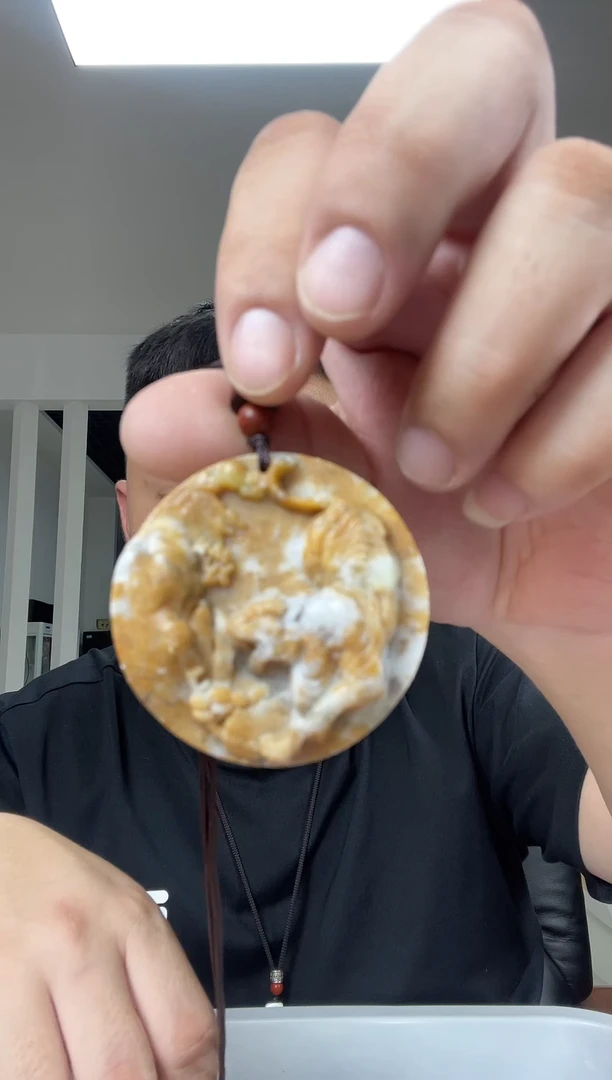 未镶嵌岫玉颈饰西****云多样性发货一件坏