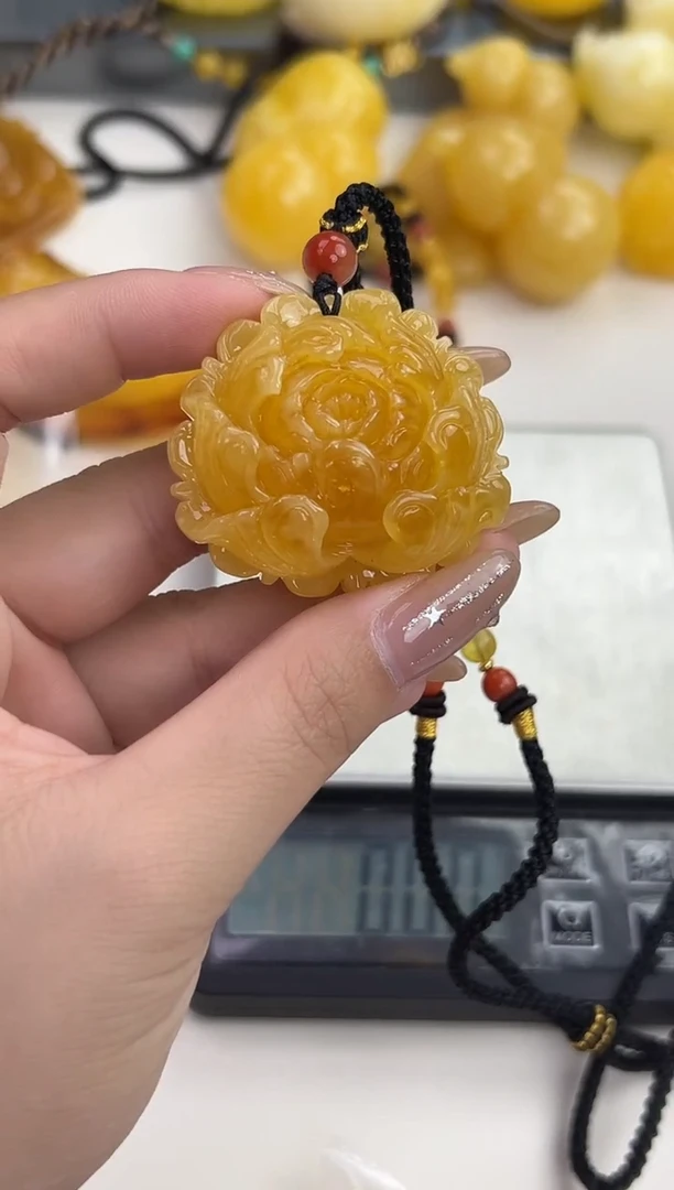 裸石琥珀未镶嵌天然琥珀蜜蜡吊坠