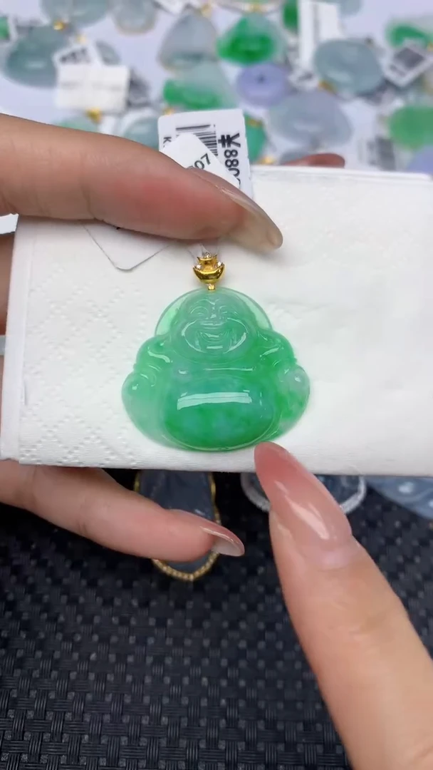 翡翠18K金镶嵌颈饰天然翡翠a货