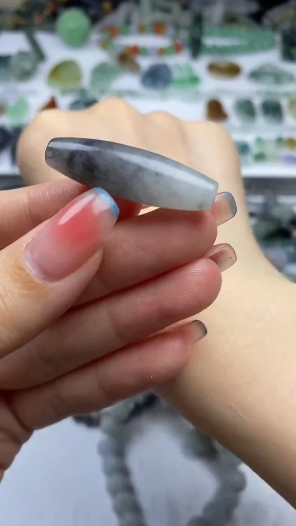 未镶嵌定制翡翠毛货定制不退不换