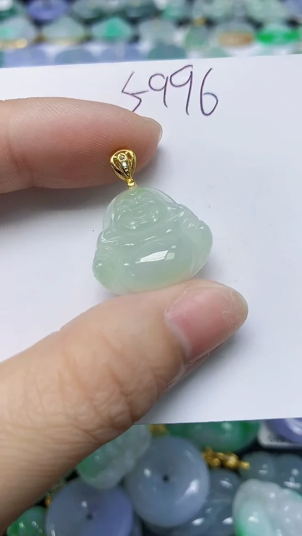 翡翠未镶嵌颈饰 天然缅甸翡翠A货