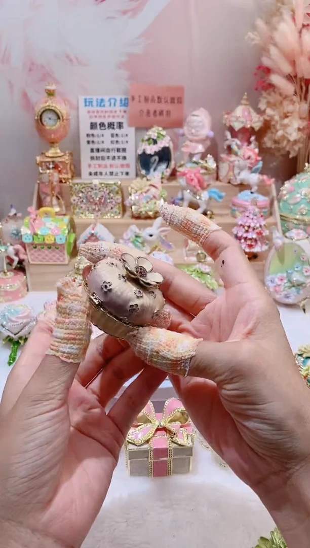 合金珐琅彩首饰盒摆件