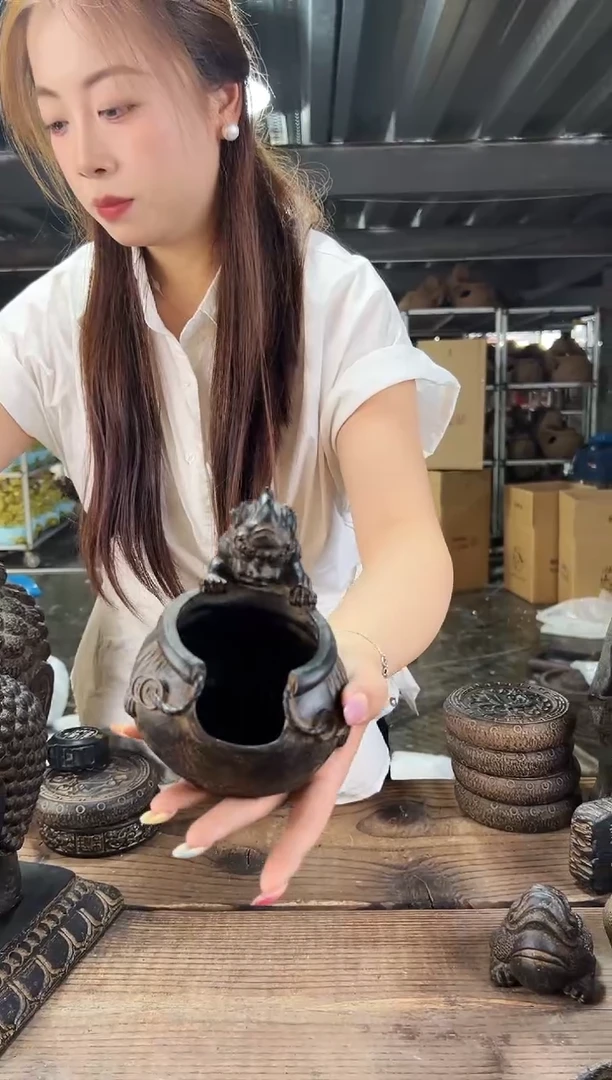 陶土代代富贵烟灰缸