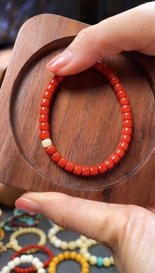【闪购商品】南红玛瑙手链未镶嵌手链