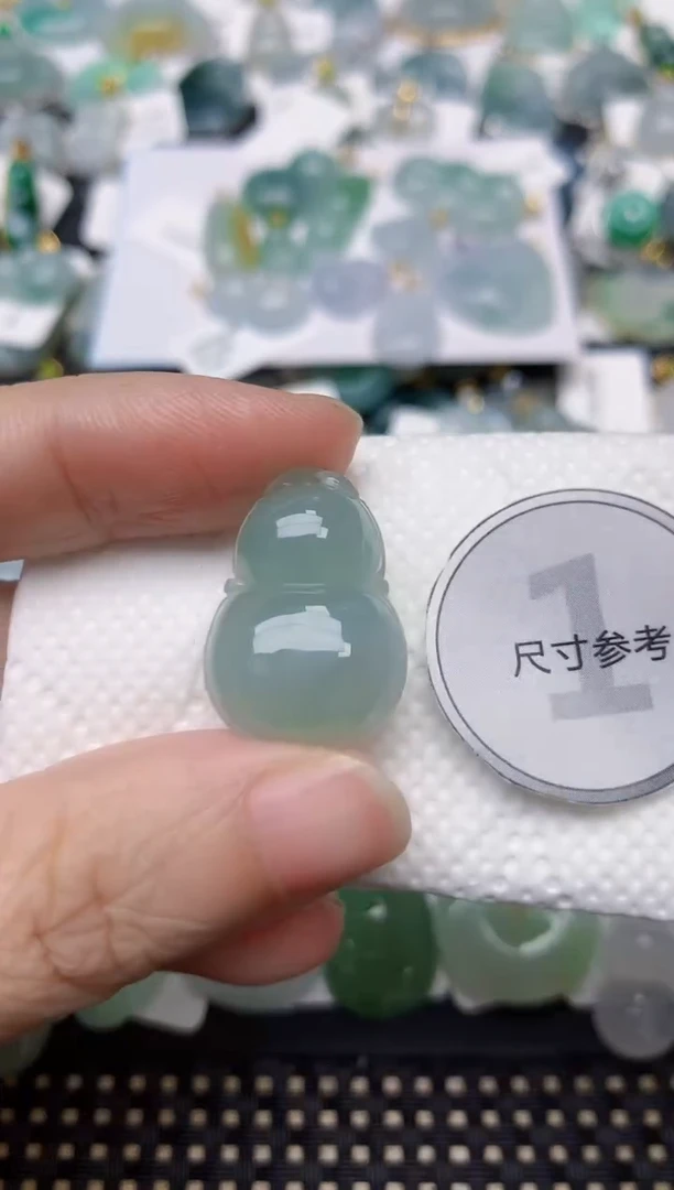 颈饰未镶嵌翡翠天然缅甸A货翡翠