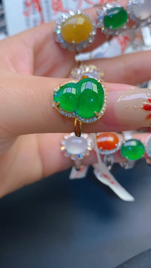 【闪购商品】翡翠耳饰银S925镶嵌天然A货翡翠1