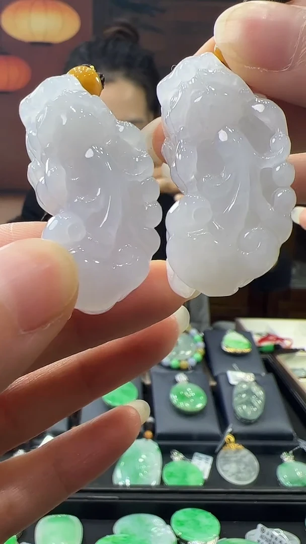 未镶嵌挂件翡翠貔貅   （多样性发其一）