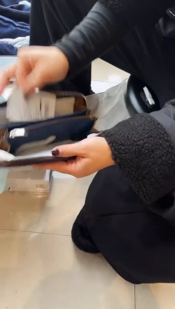 头层牛皮025品牌男包清货中(不要卡单，理性消费）