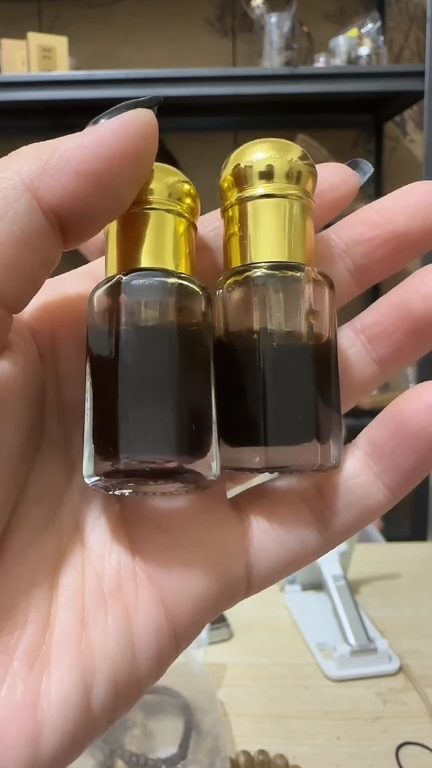 【闪购商品】沉香沉香精油超临界沉水树丁+留疤精油各5克