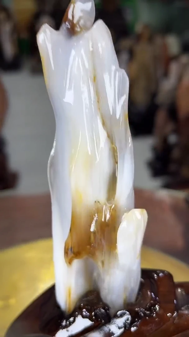 未镶嵌珠宝奇石硅化玉缅甸天然树化玉摆件