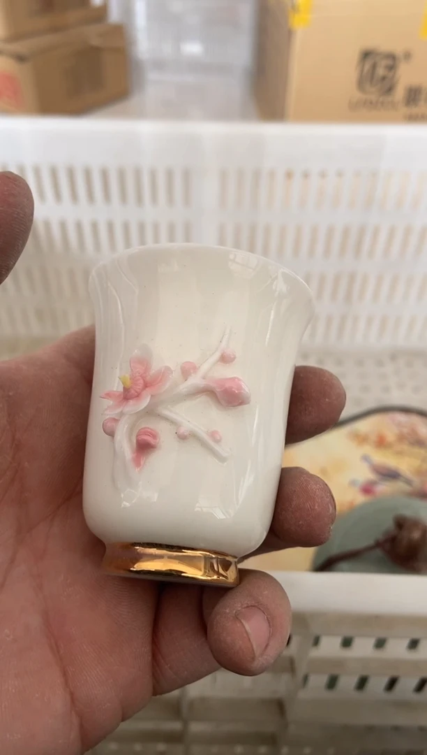 杯无运费险有瑕疵的摄影的产品有使用过的痕迹有点脏介意勿拍