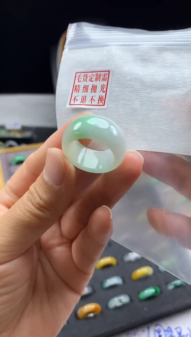 未镶嵌定制翡翠毛货需精细抛光戒圈17#