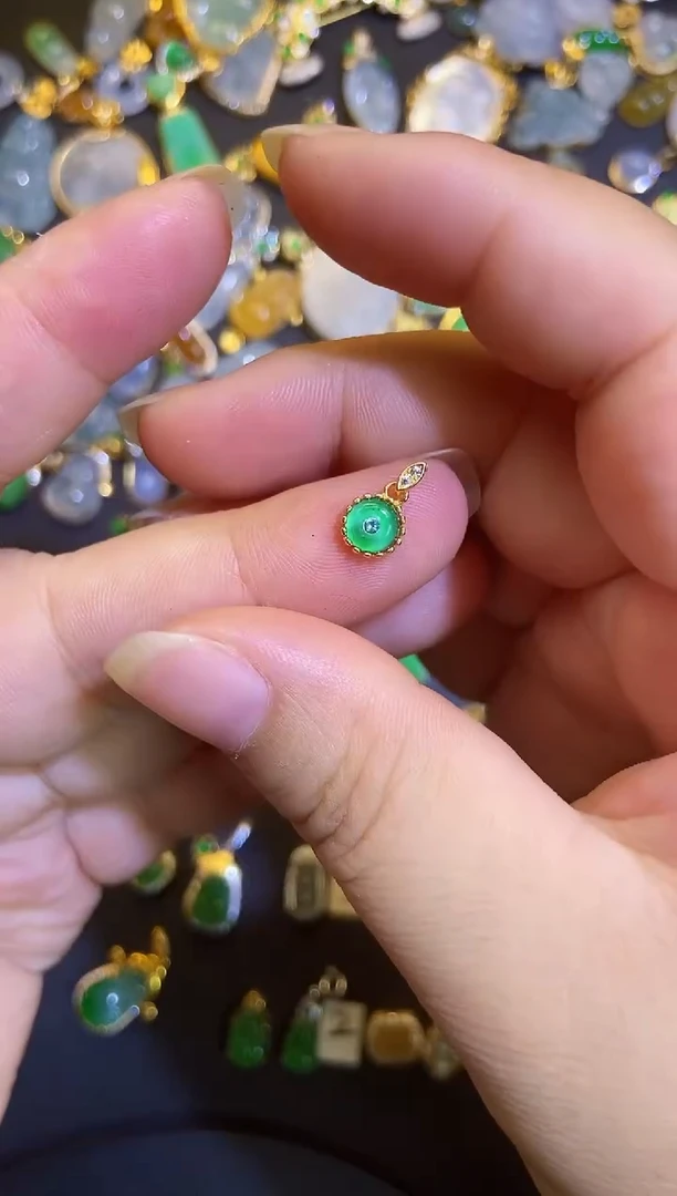 吊坠(不含链)银S925镶嵌翡翠1