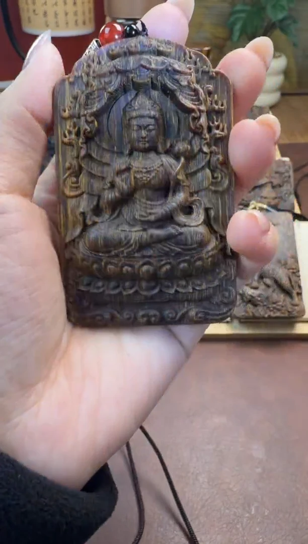 木木雕款芽庄 十二生肖守护 大势至  8cm 送养香瓶