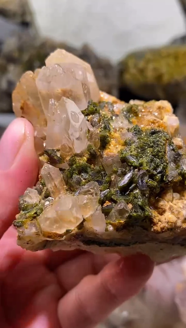 未镶嵌珠宝半成品水晶45号230g四川超七花园水晶