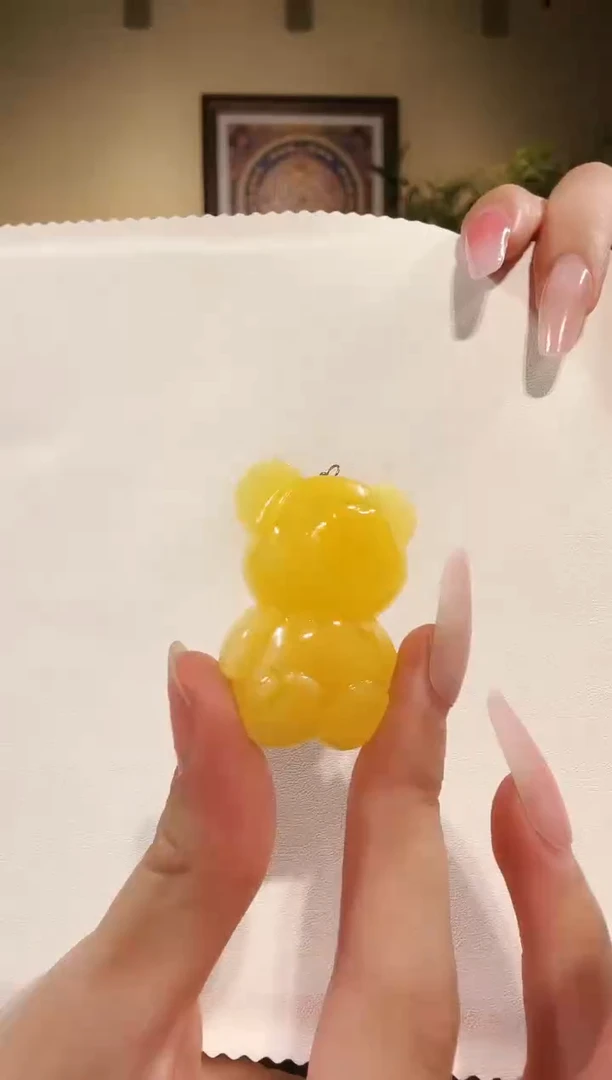 琥珀颈饰未镶嵌吊坠