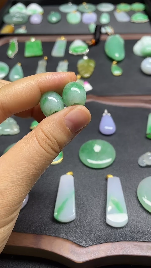 吊坠(不含链)未镶嵌翡翠路路通多样性发其一