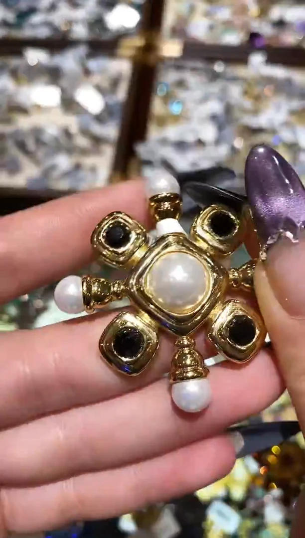 纯铜合金琉璃楚楚珠宝中古甄选不退换